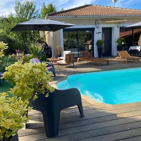 Feriehus 2 Piscine