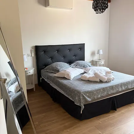 Feriehus 2 Piscine Cauro